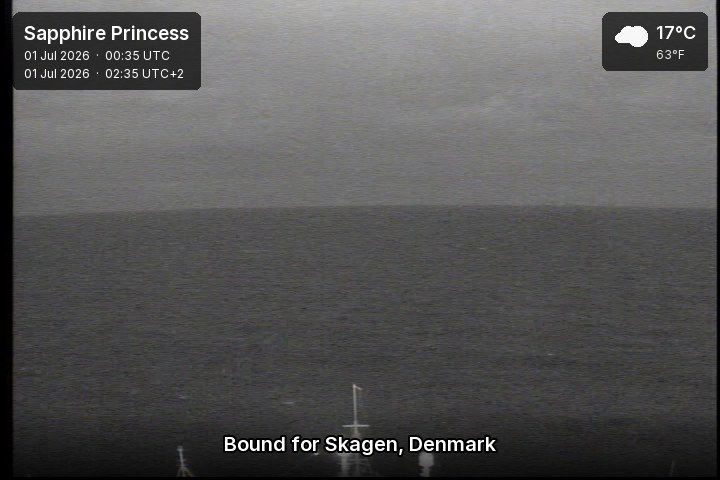 A live picture from the bridge of the Sapphire Princess